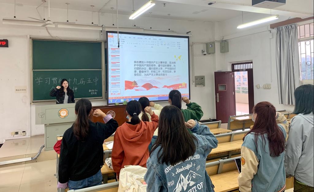 国产精品va在线观看不