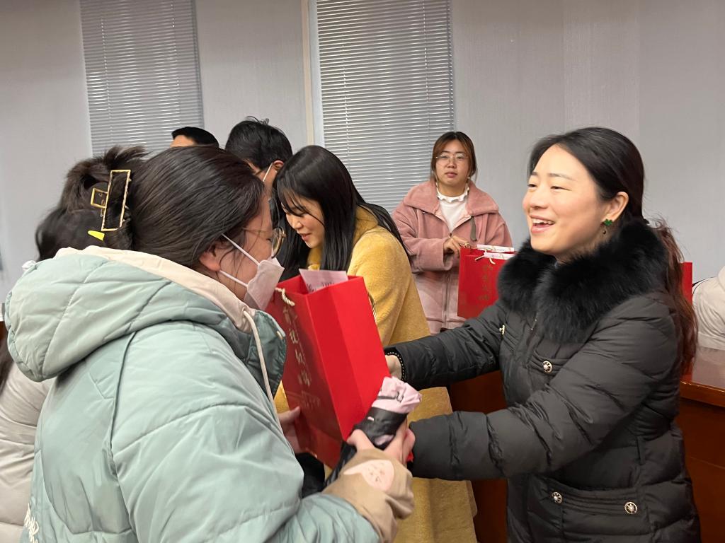 国产精品va在线观看不
