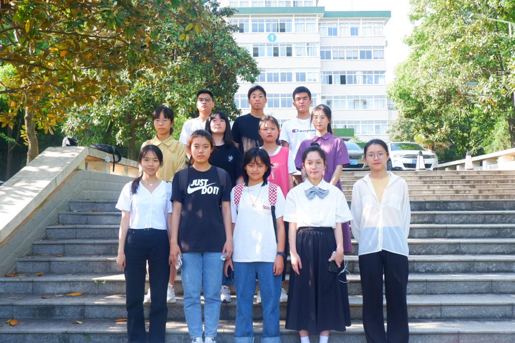 国产精品va在线观看不
