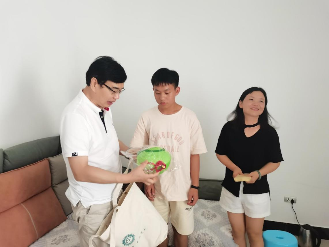 国产精品va在线观看不